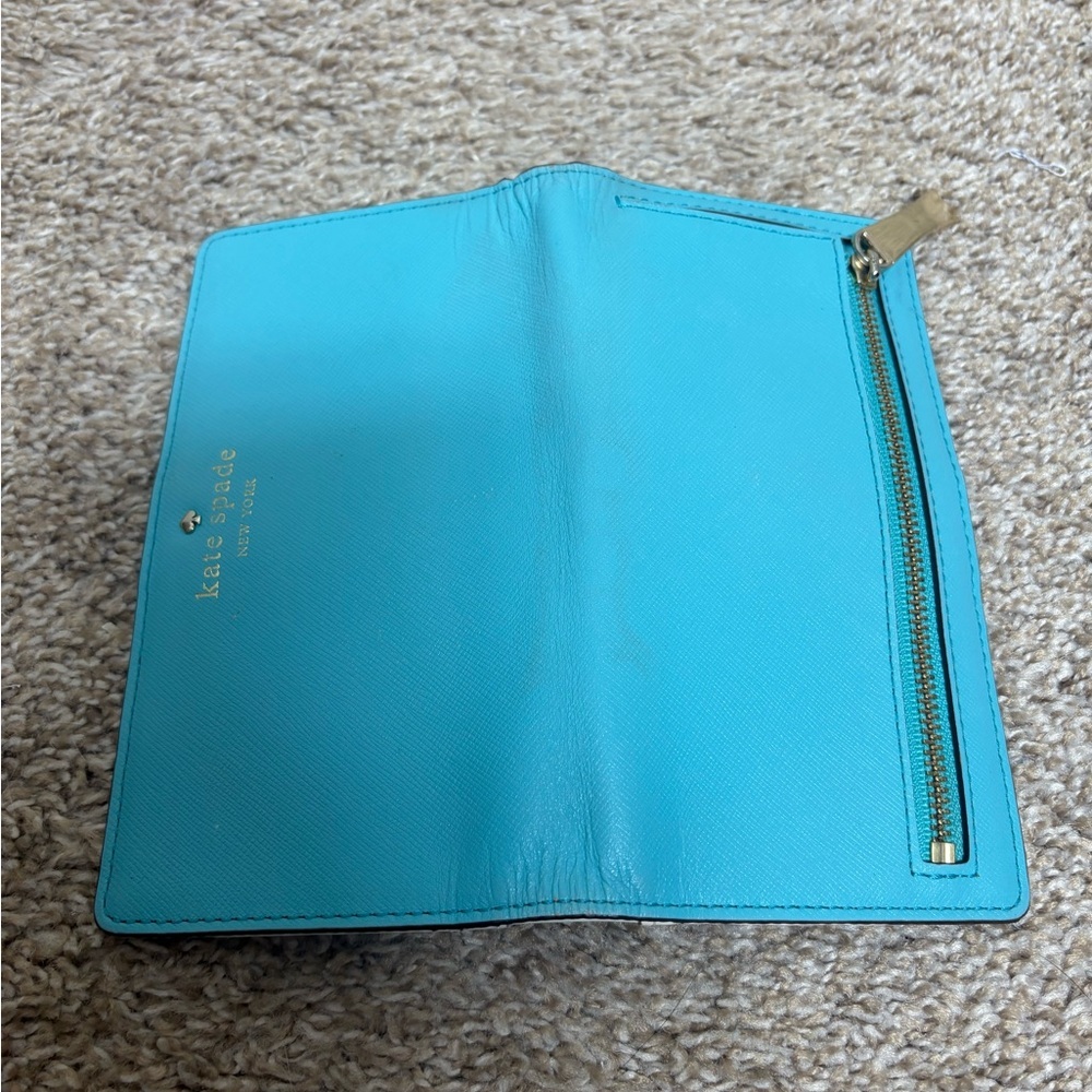 Kate Spade New York long wallet light blue white black polka dots snap close EUC - Picture 4 of 16